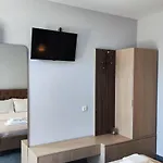 Venice Deluxe アパート ペフカリ