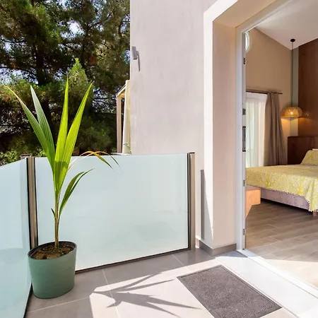 Appartement Venice Deluxe Pefkari