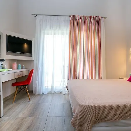 Venice Deluxe Apartamento Pefkari