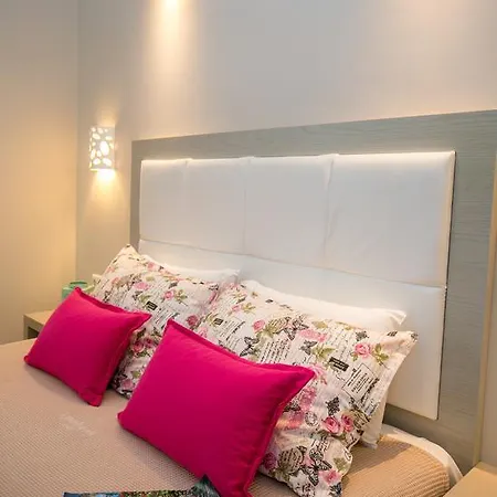 Appartement Venice Deluxe Pefkari